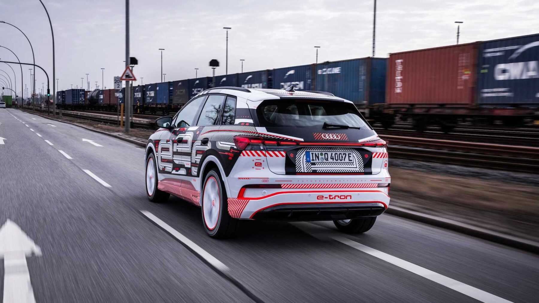 2021 - AUDI Q4 E-TRON PROTOTYPE, foto 4