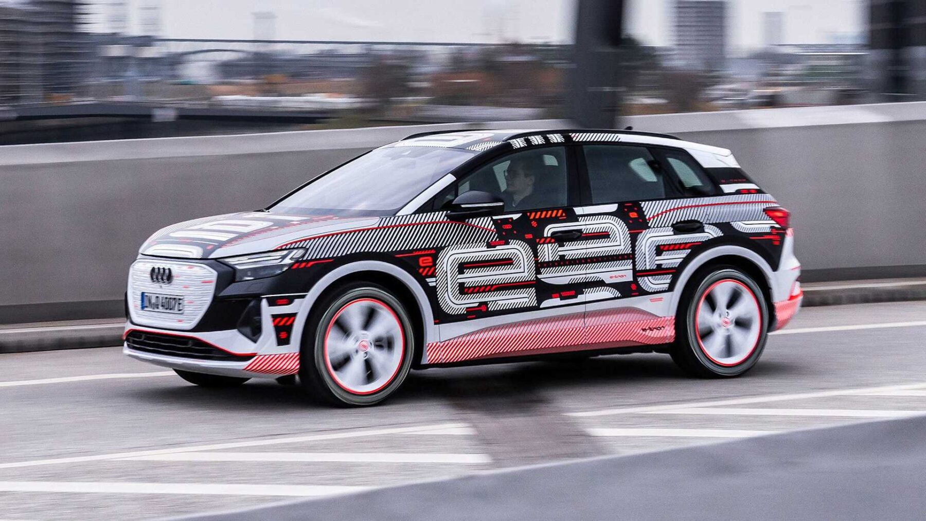 2021 - AUDI Q4 E-TRON PROTOTYPE, foto 18