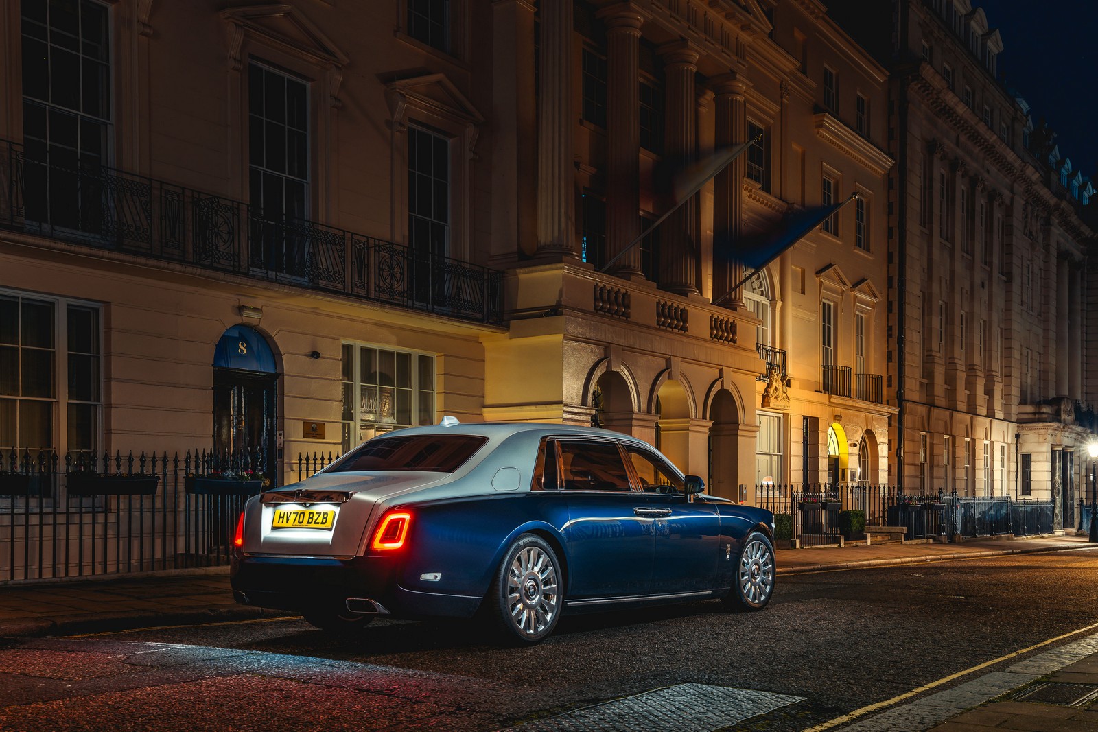 2021 - ROLLS-ROYCE PHANTOM PRIVACY SUITE, foto 2