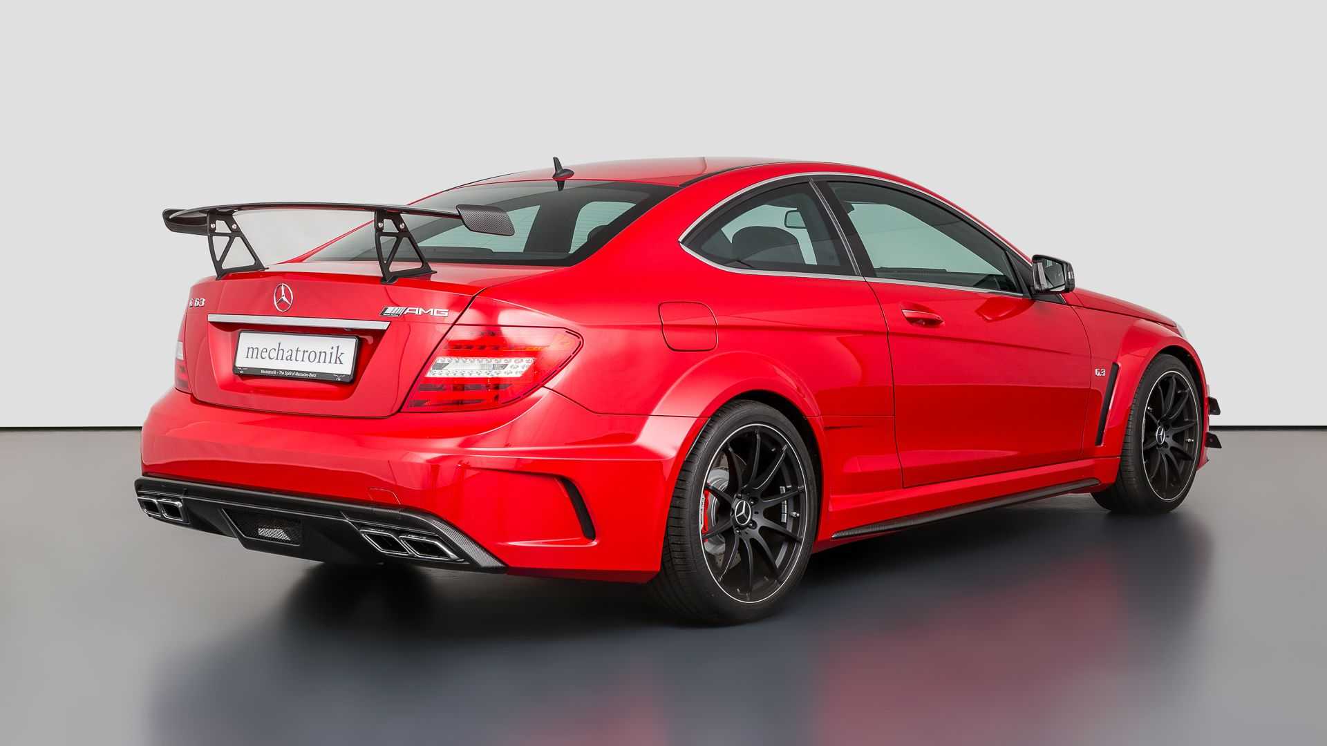 2012 - MERCEDES-BENZ C 63 AMG COUPE BLACK SERIES 2-SEAT, foto 4