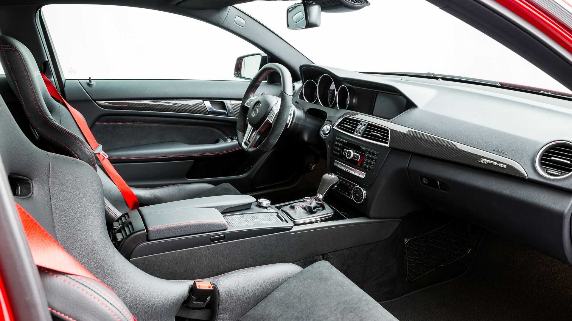 2012 - MERCEDES-BENZ C 63 AMG COUPE BLACK SERIES 2-SEAT, foto 23