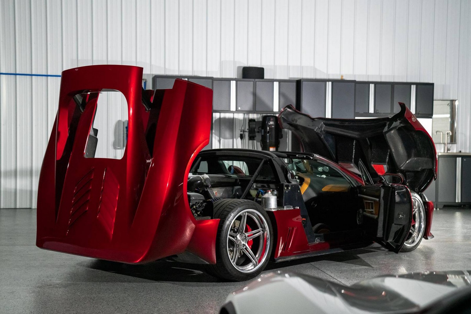 FALCON F7, foto 32