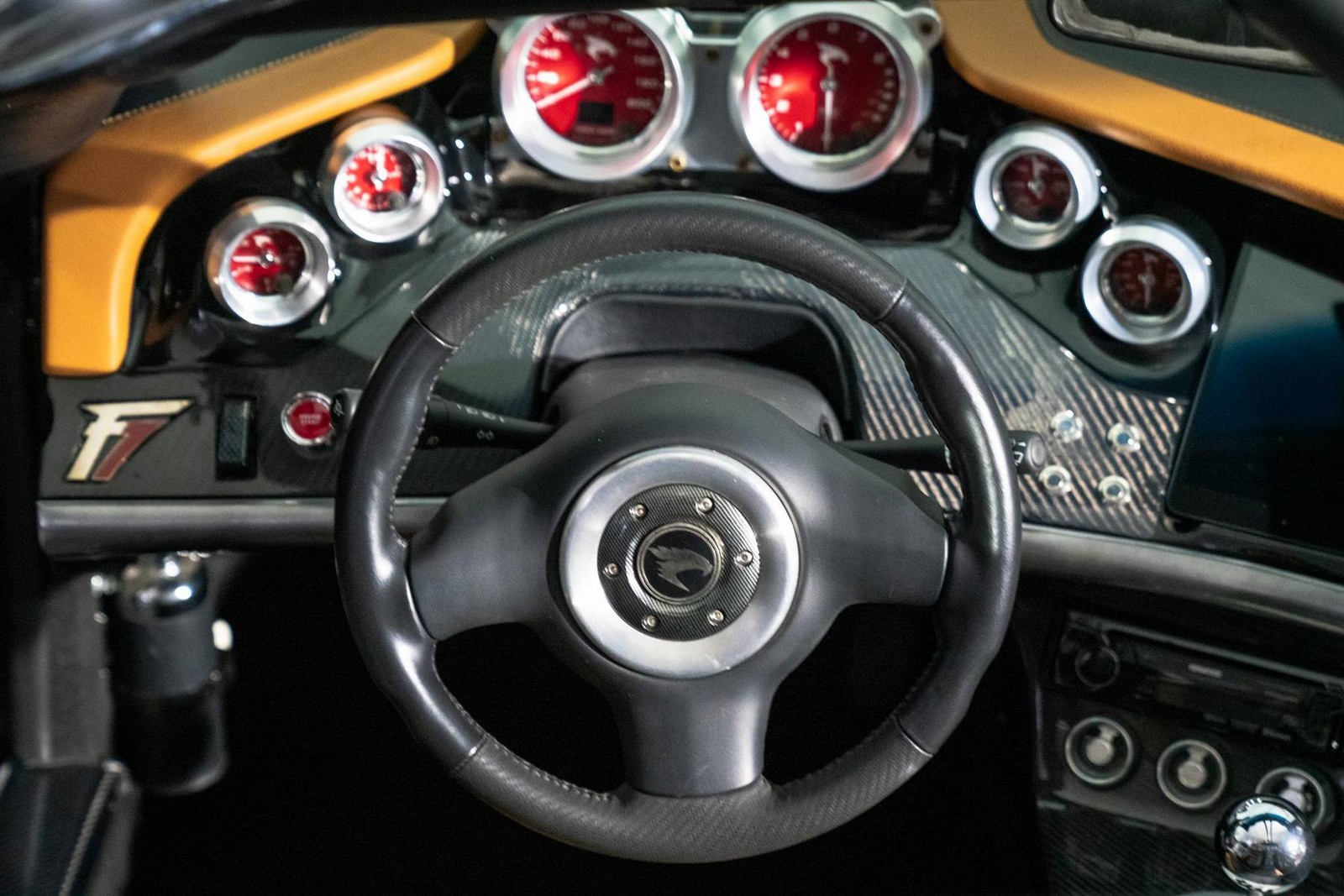 FALCON F7, foto 65