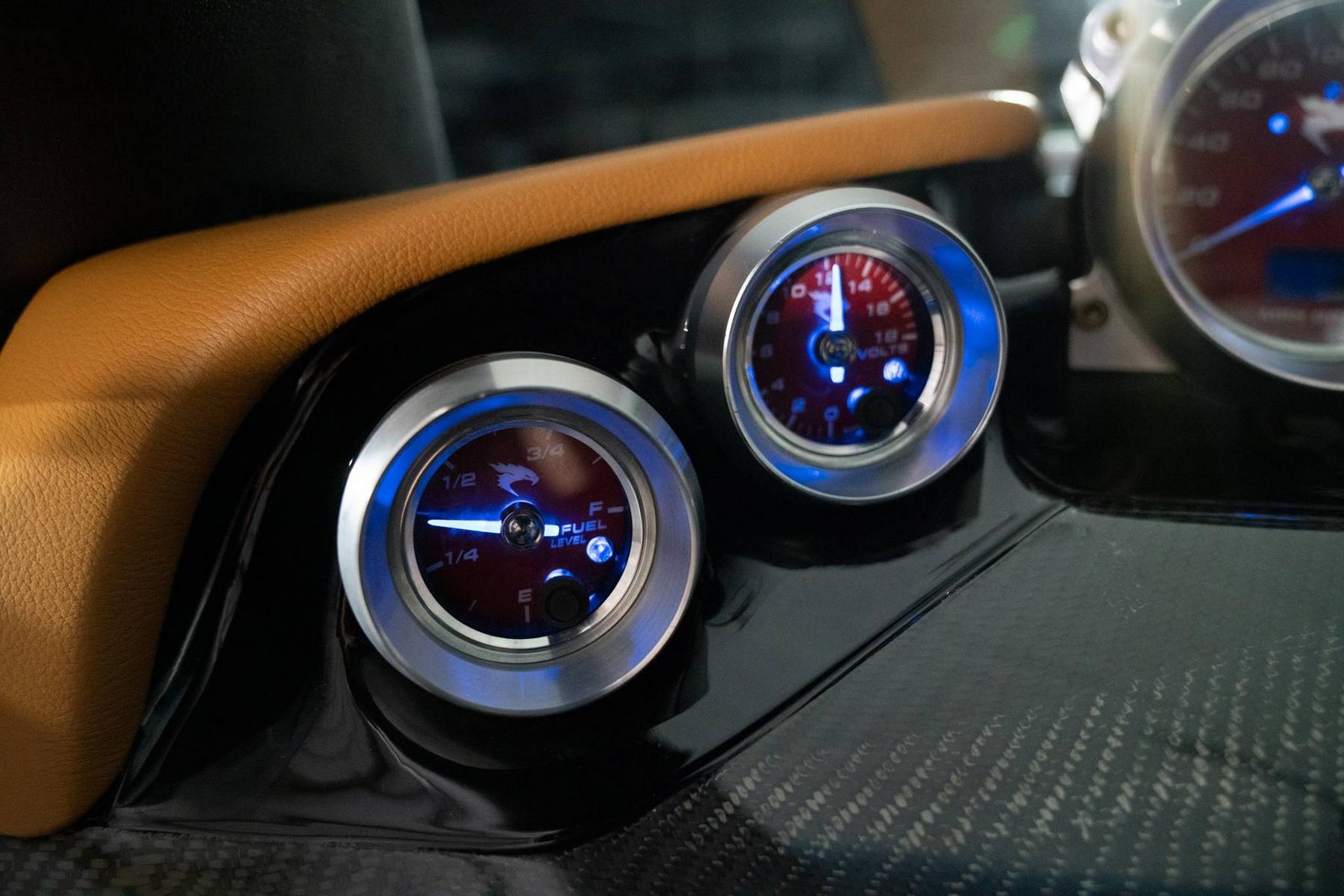 FALCON F7, foto 67