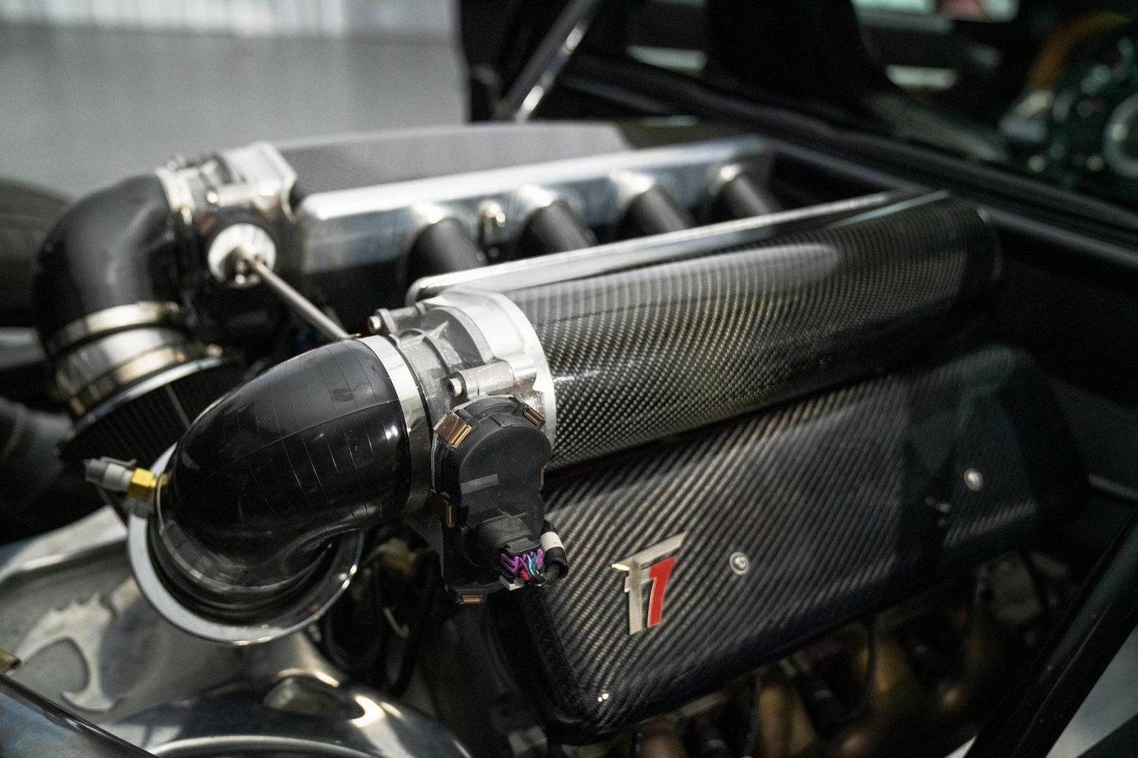 FALCON F7, foto 88