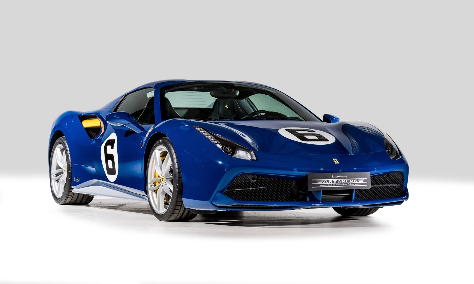 FERRARI F488 70TH ANNIVERSARY ‘PENSKE-SUNOCO’, foto 2