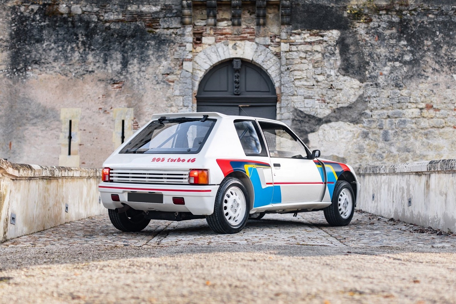 1985 - PEUGEOT 205 TURBO 16, foto 2
