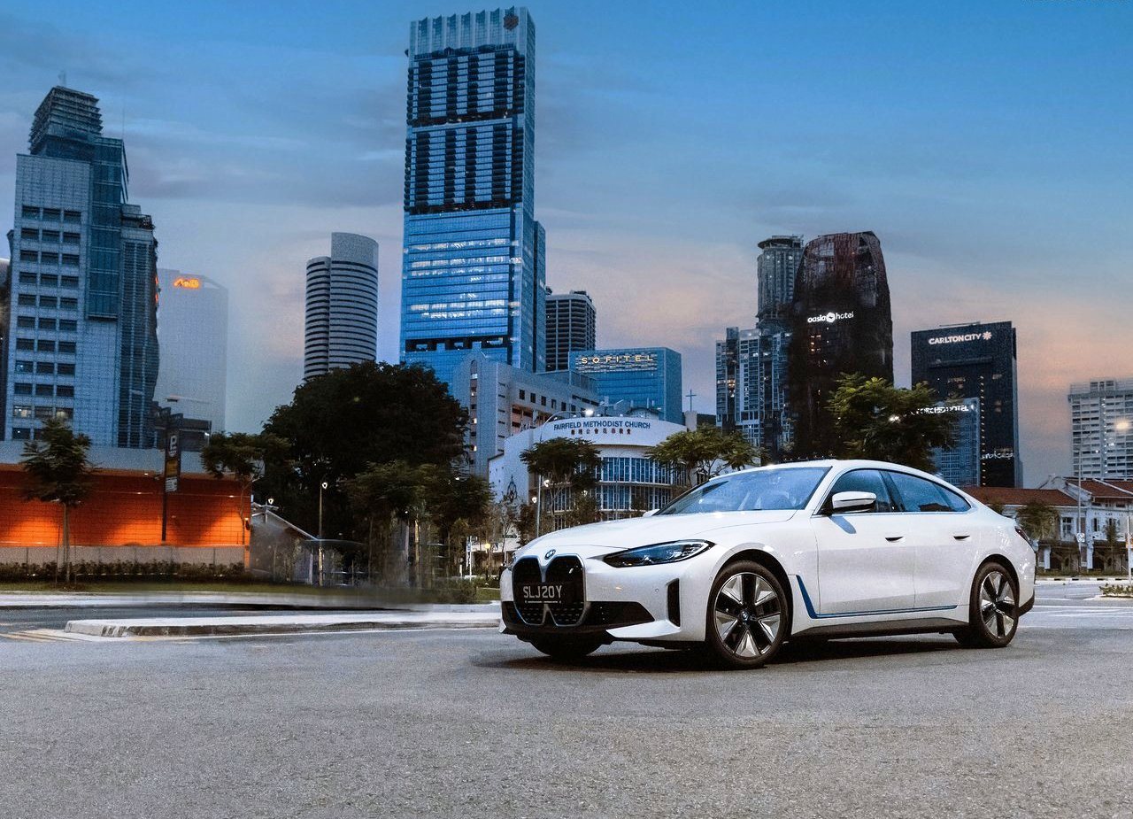 BMW i4, foto 9
