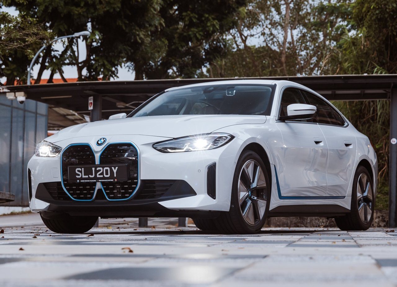 BMW i4, foto 10