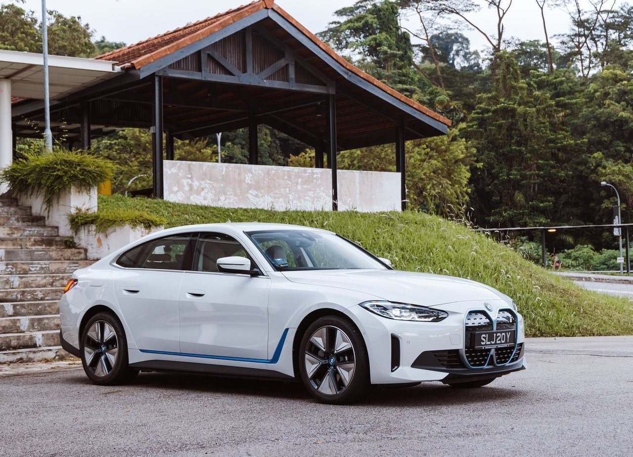 BMW i4, foto 15