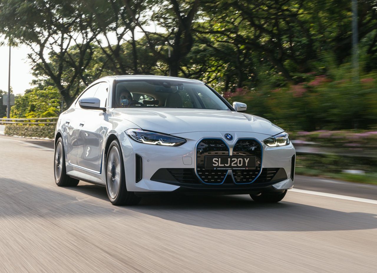 BMW i4, foto 28