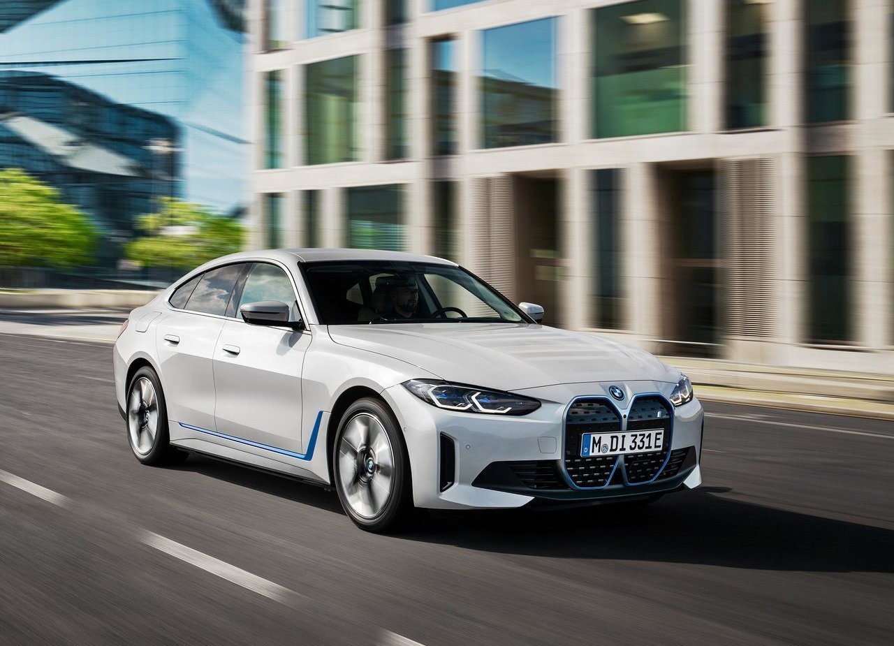 BMW i4, foto 34
