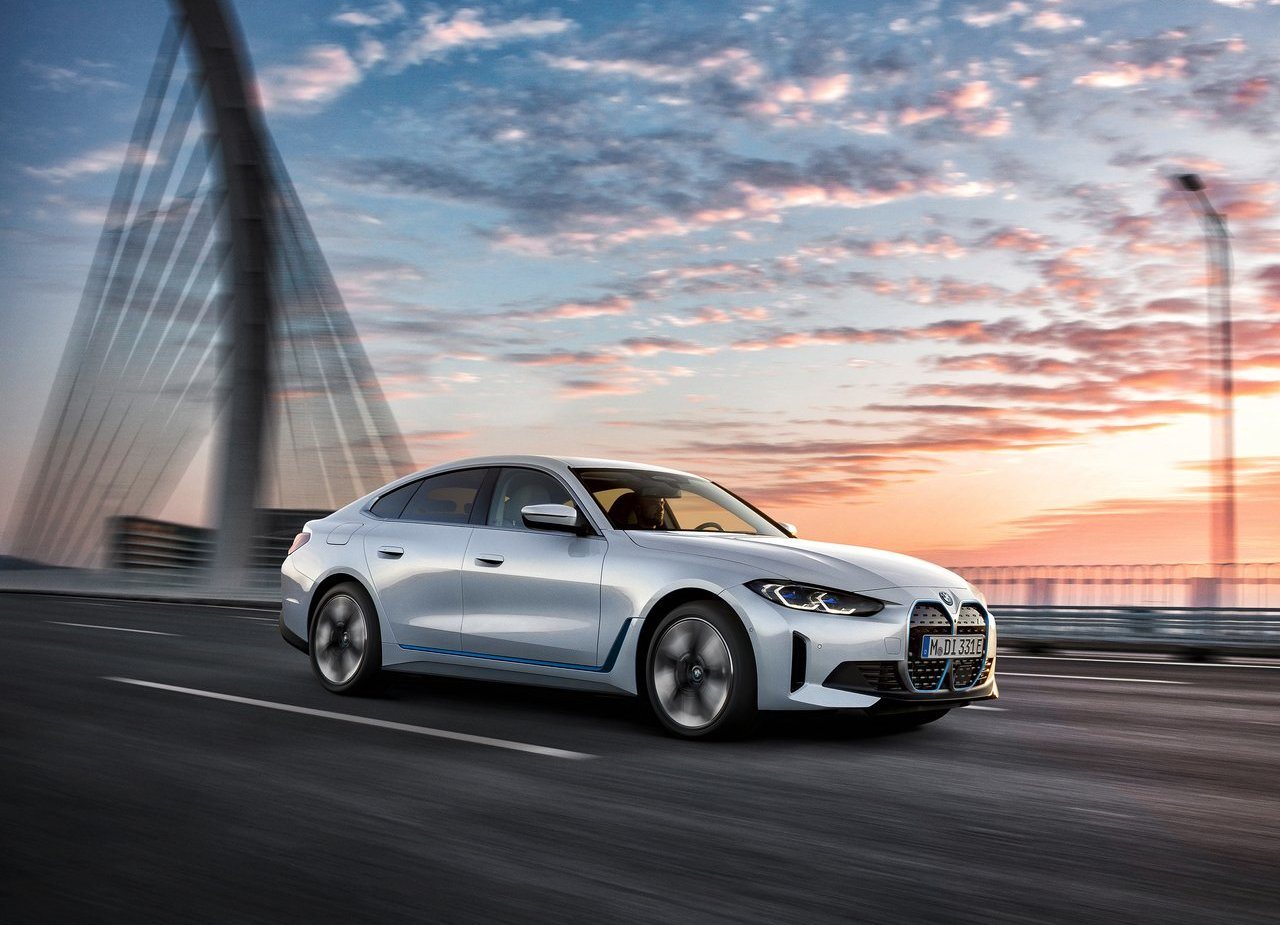 BMW i4, foto 35