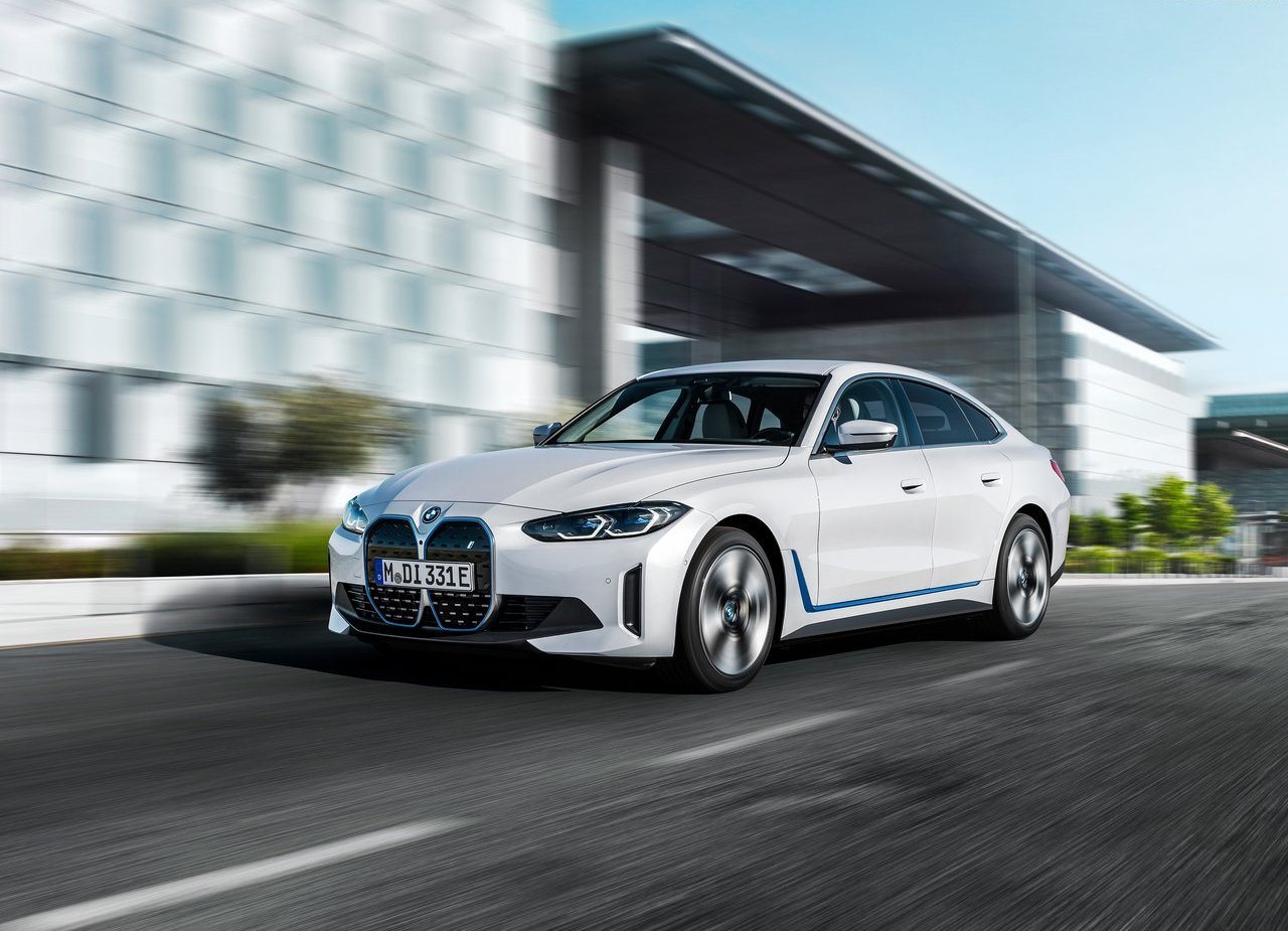 BMW i4, foto 36