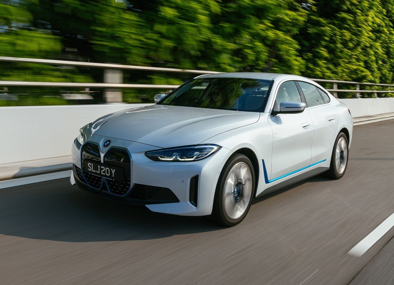 BMW i4, foto 37
