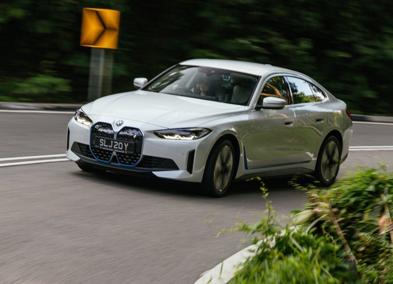 BMW i4, foto 38
