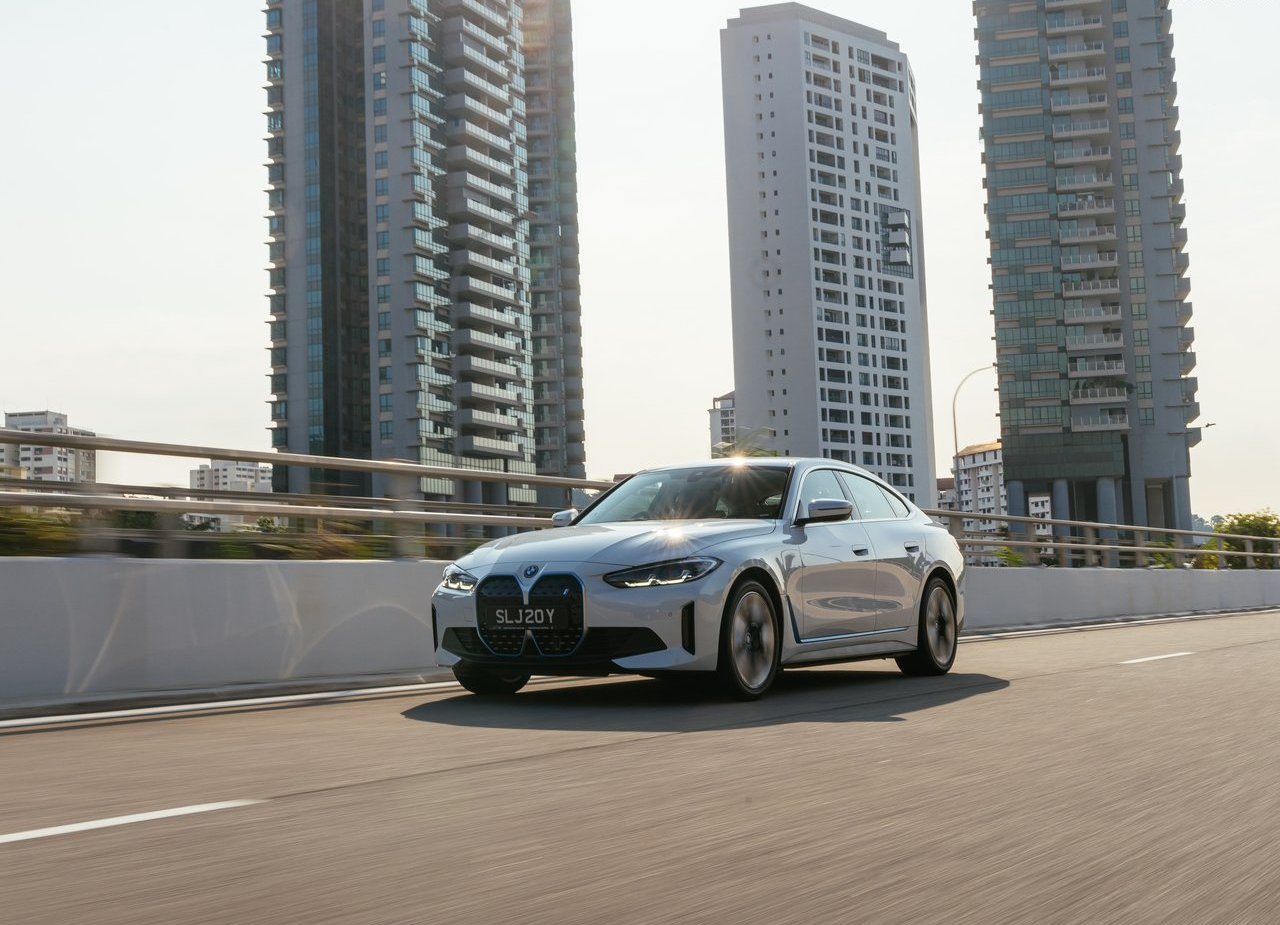 BMW i4, foto 39