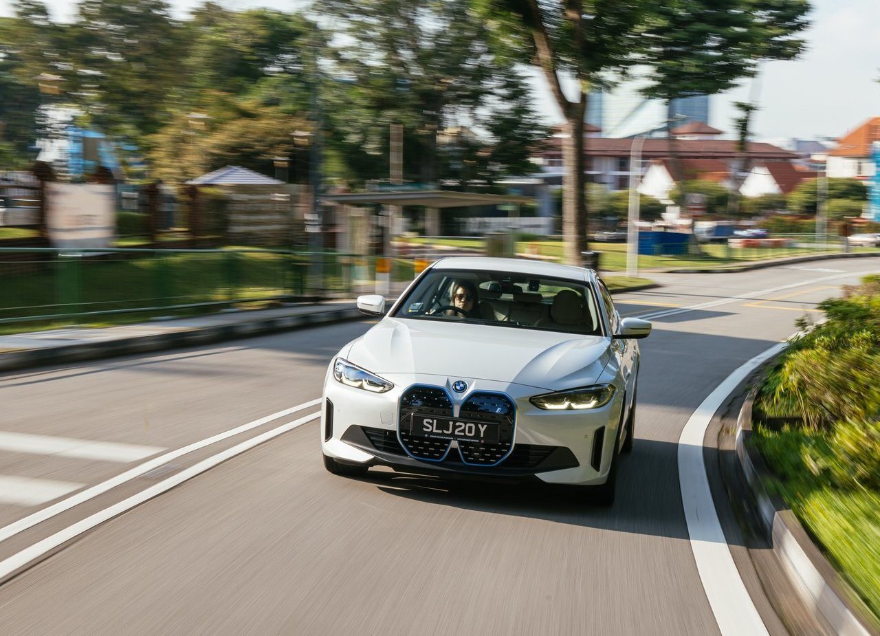 BMW i4, foto 43