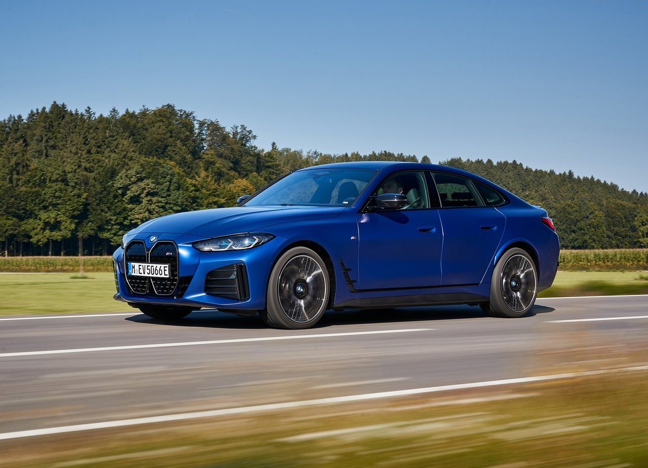 BMW i4, foto 49