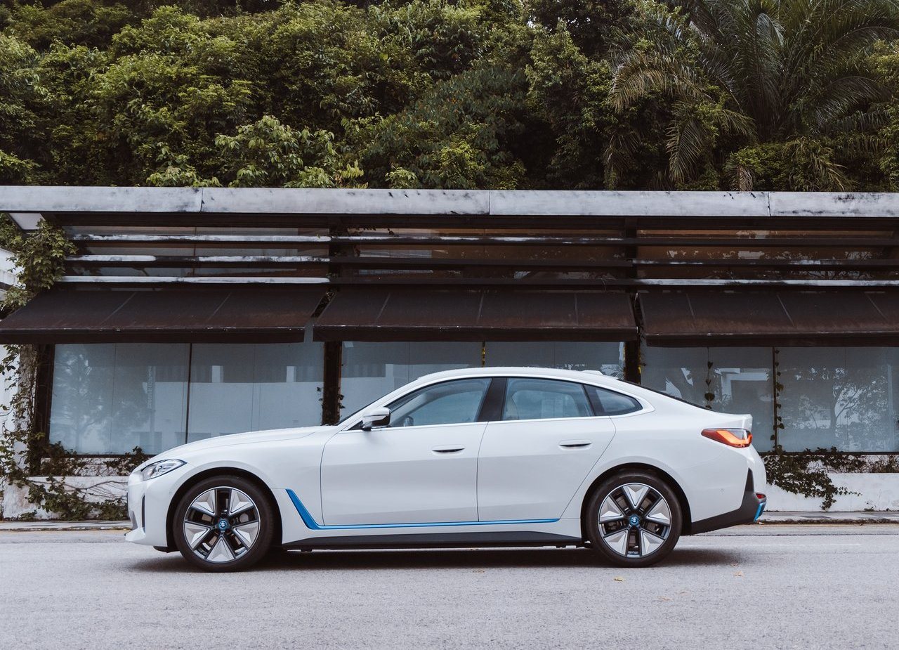 BMW i4, foto 59