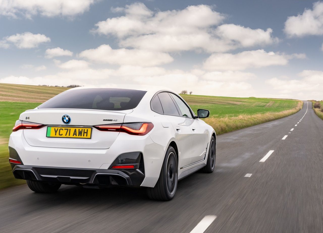 BMW i4, foto 82
