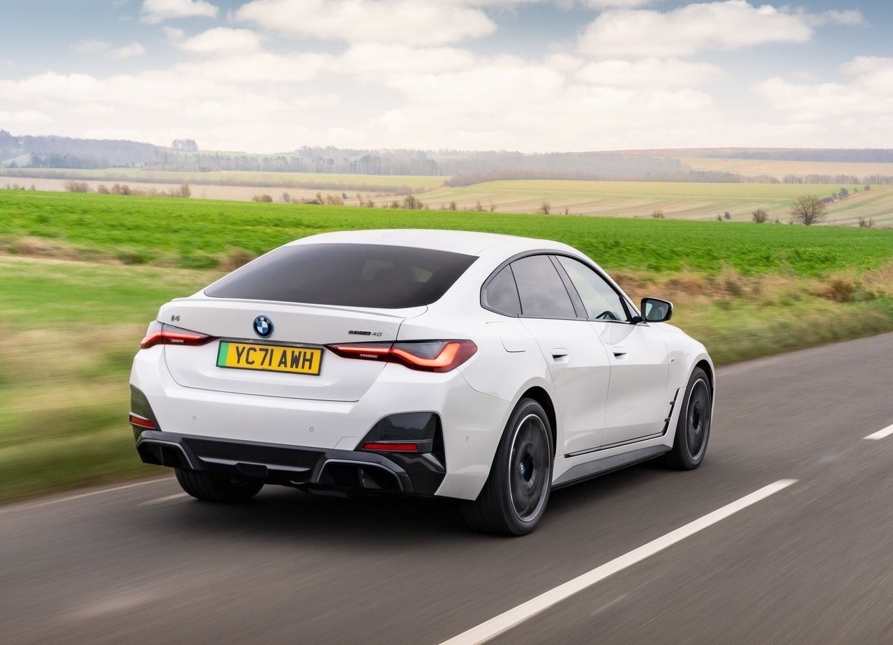 BMW i4, foto 83
