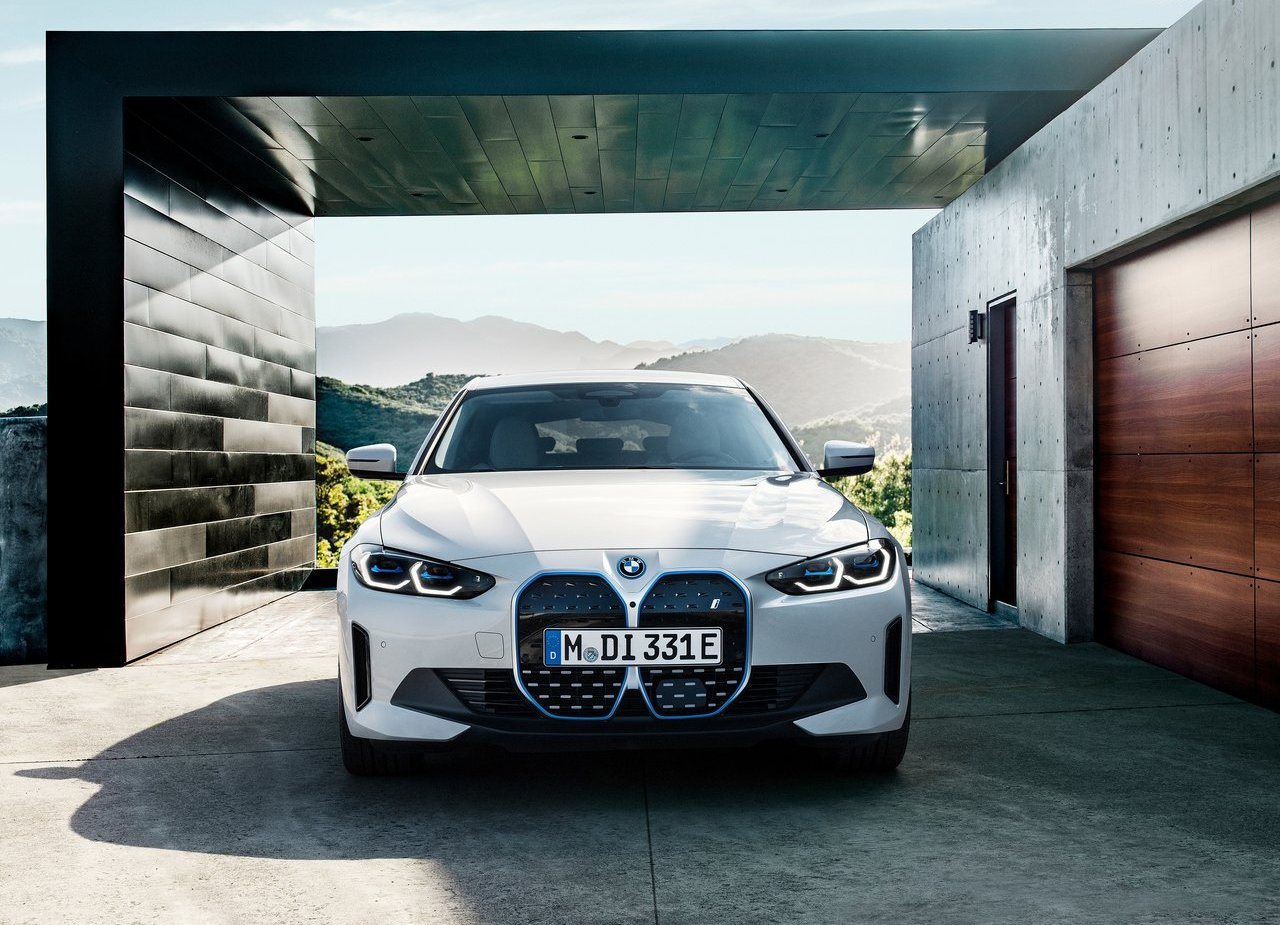 BMW i4, foto 87