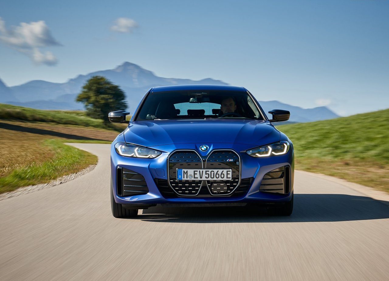 BMW i4, foto 92