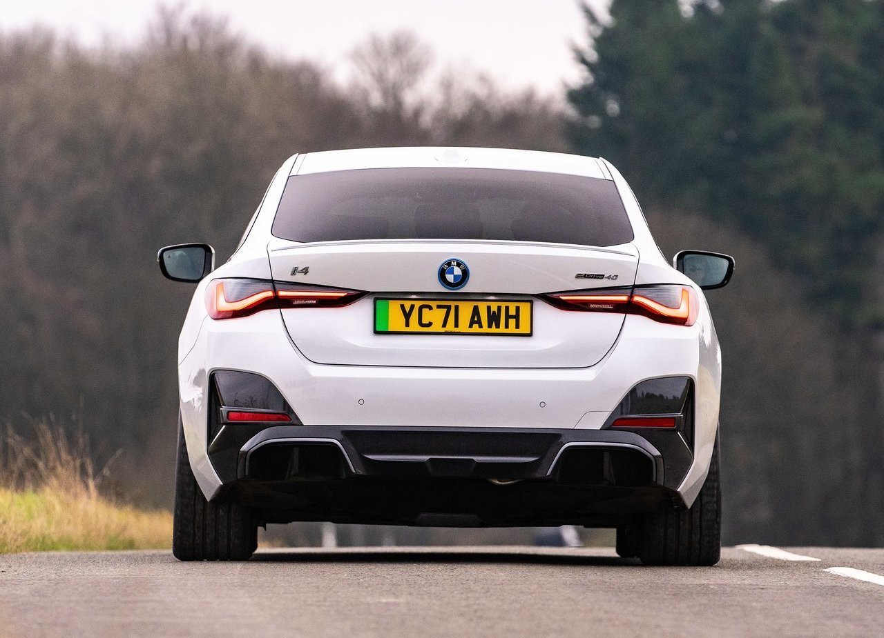 BMW i4, foto 95