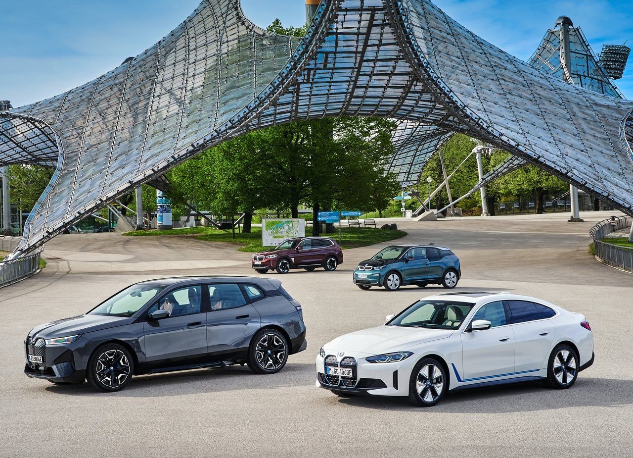 BMW i4, foto 107