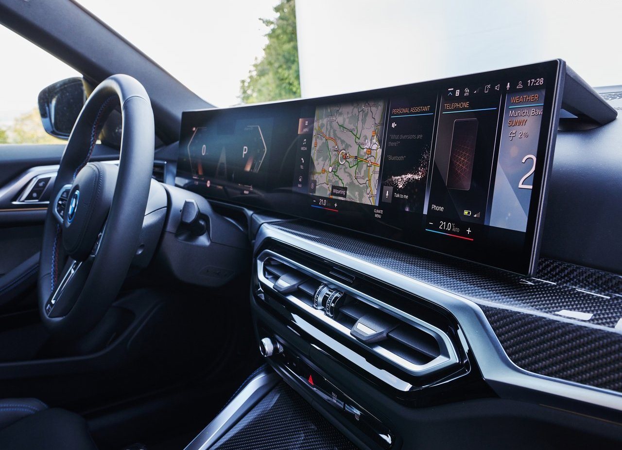 BMW i4, foto 139
