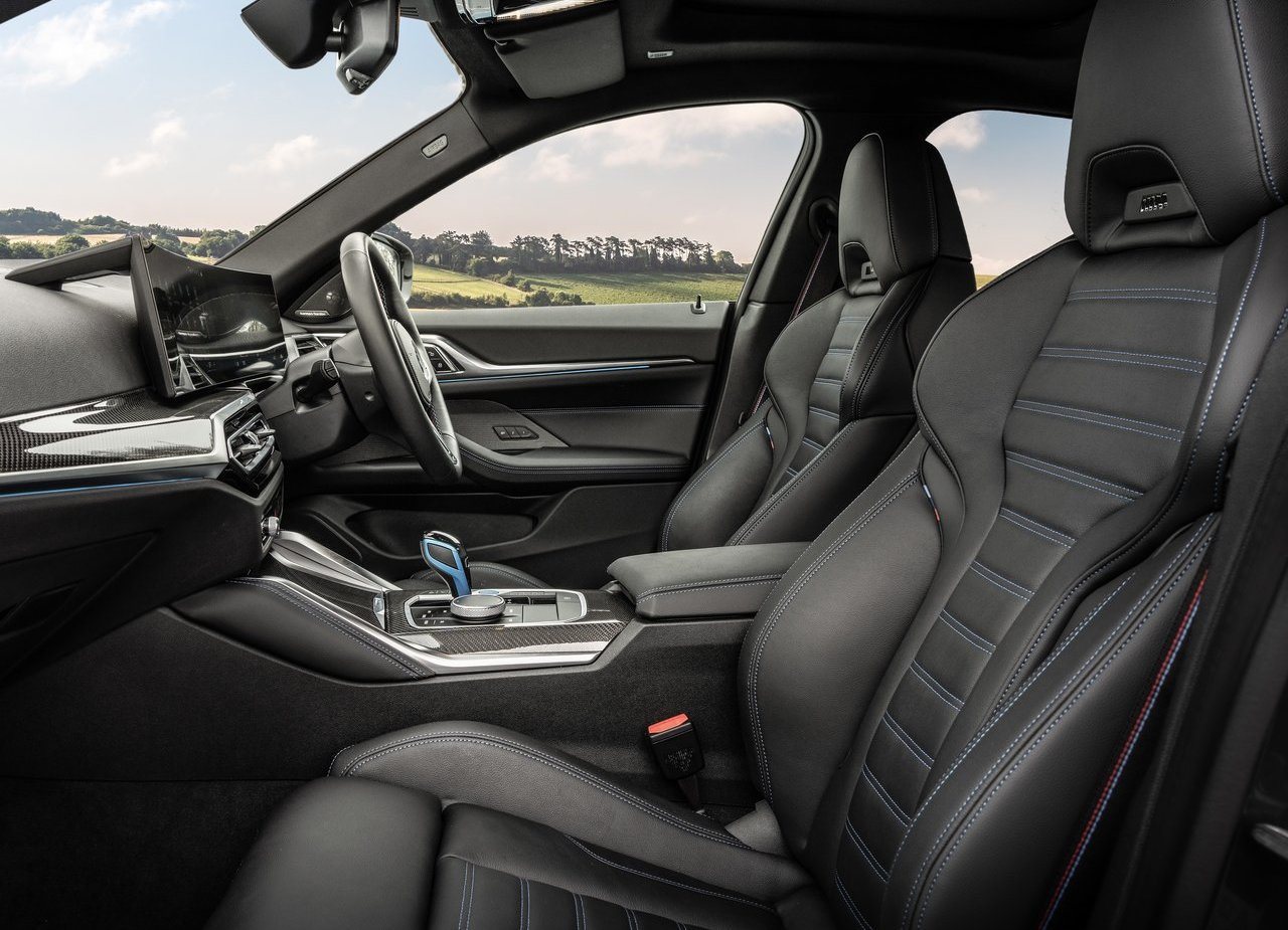 BMW i4, foto 140