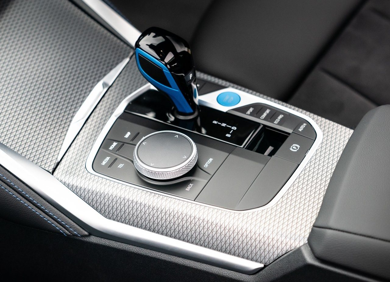 BMW i4, foto 169