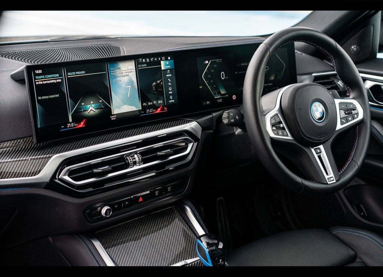 BMW i4, foto 203