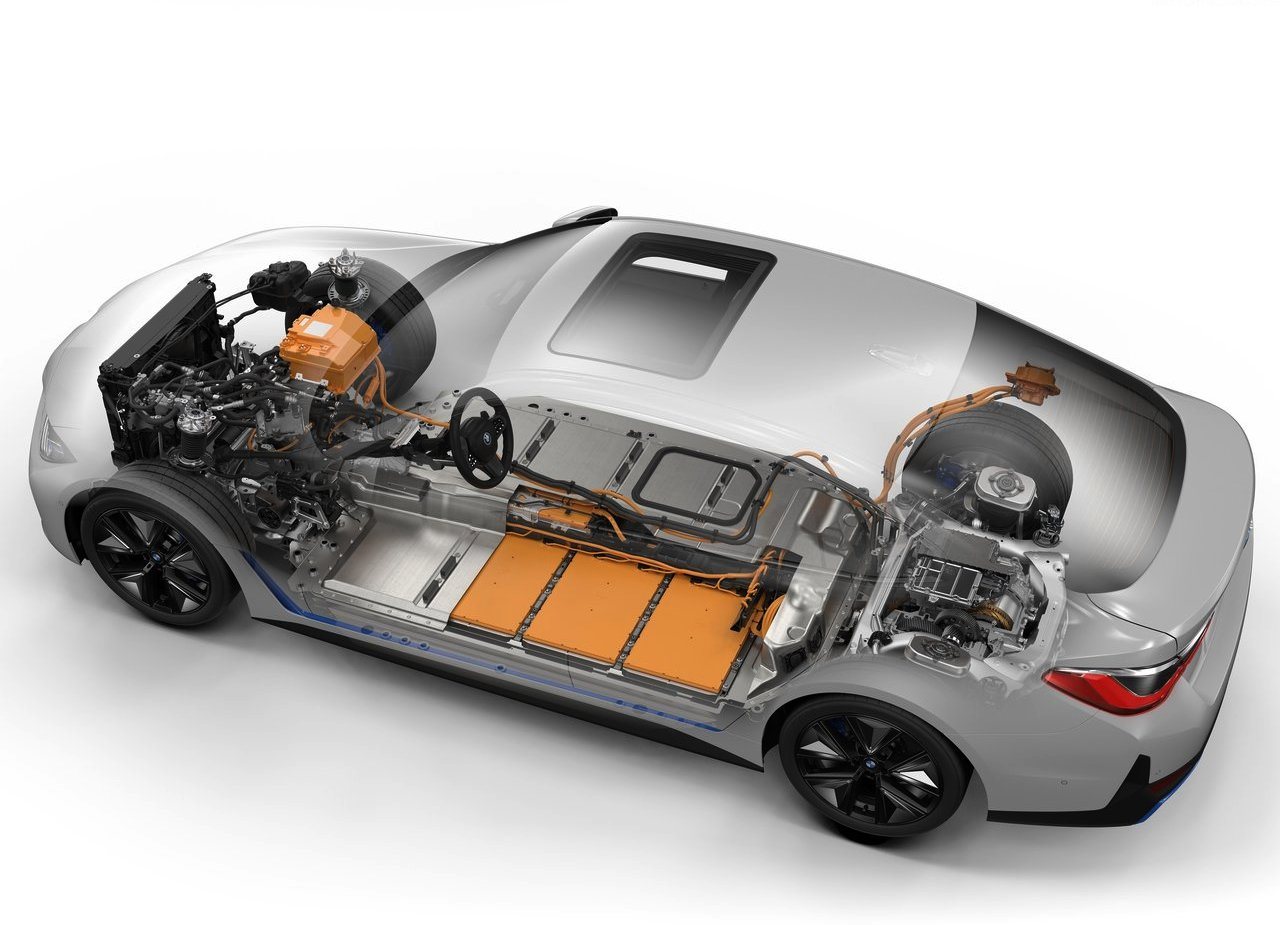 BMW i4, foto 211
