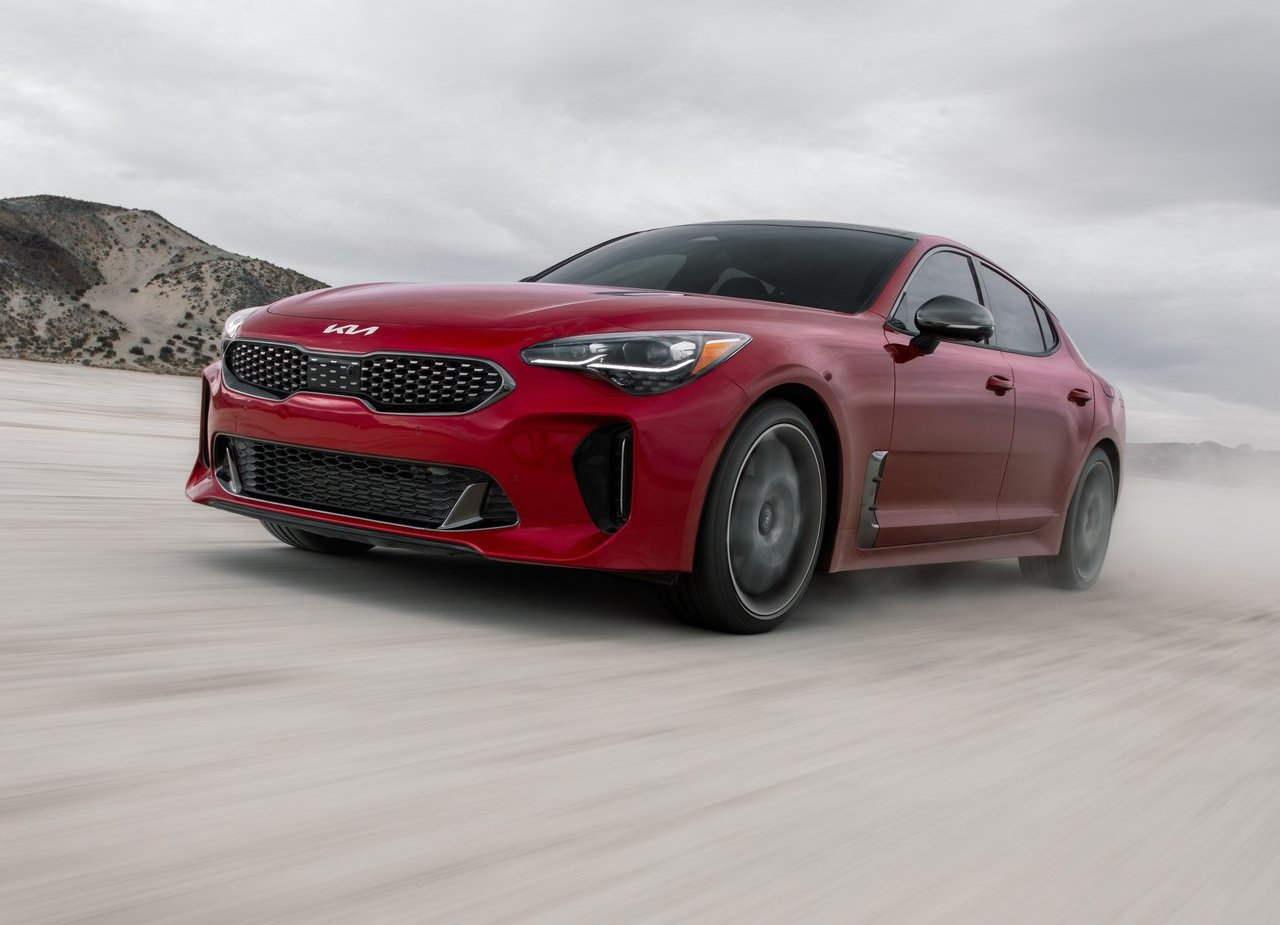 2022 - KIA STINGER, foto 8