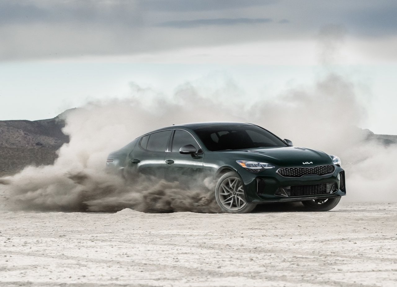 2022 - KIA STINGER, foto 13
