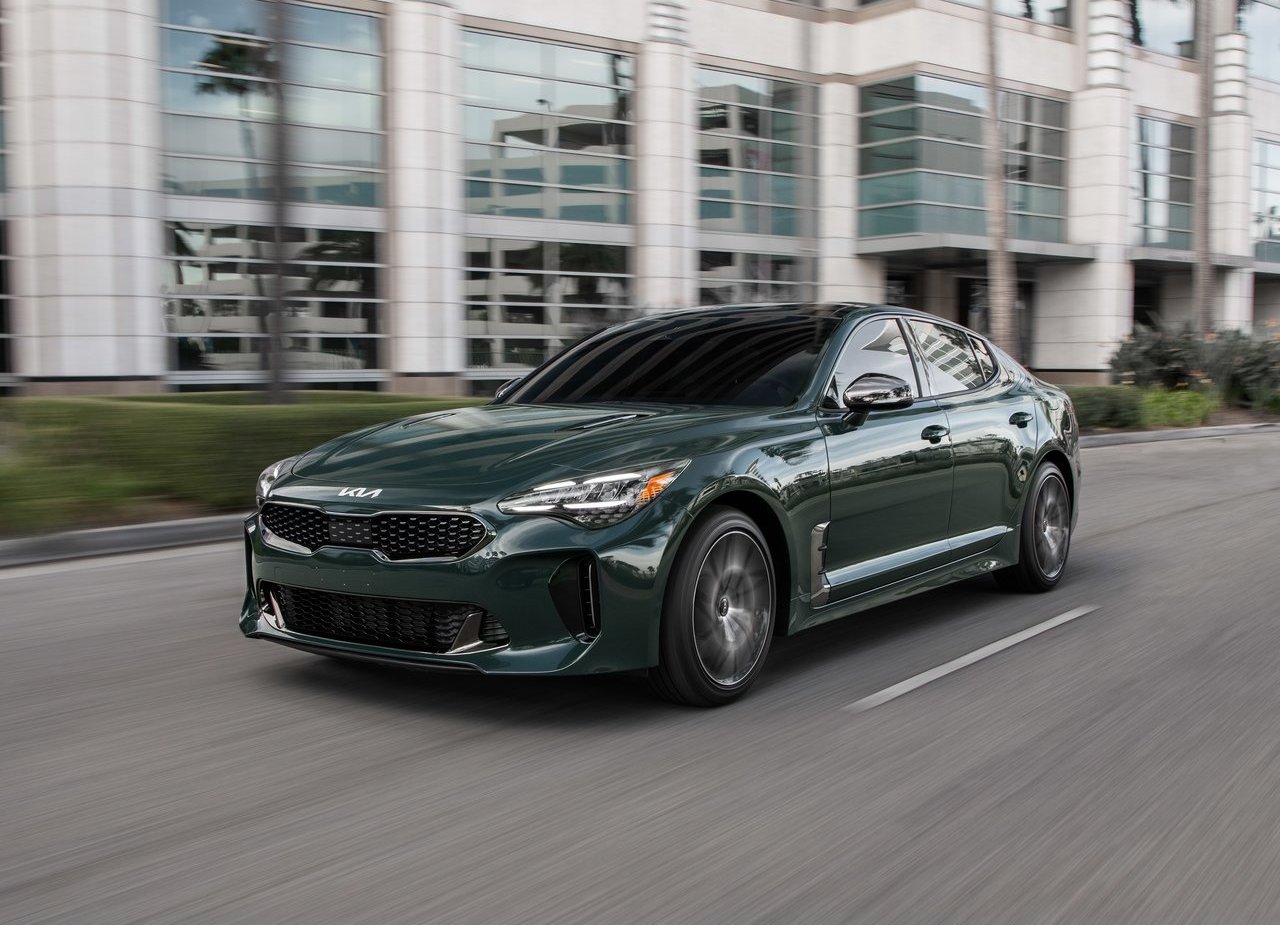 2022 - KIA STINGER, foto 16