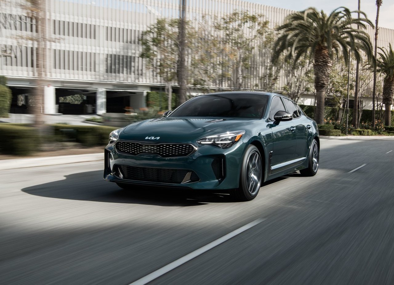 2022 - KIA STINGER, foto 17