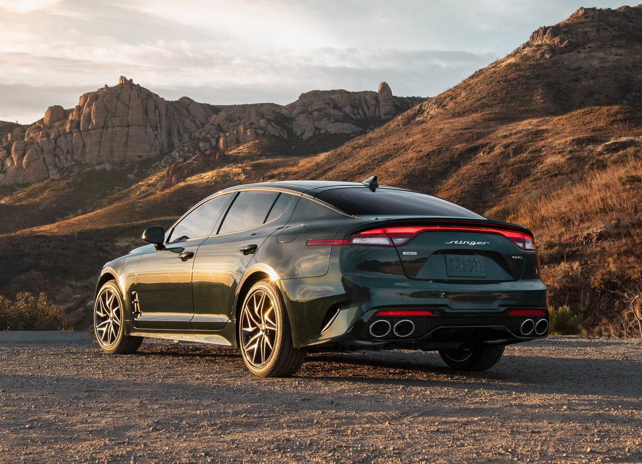 2022 - KIA STINGER, foto 20