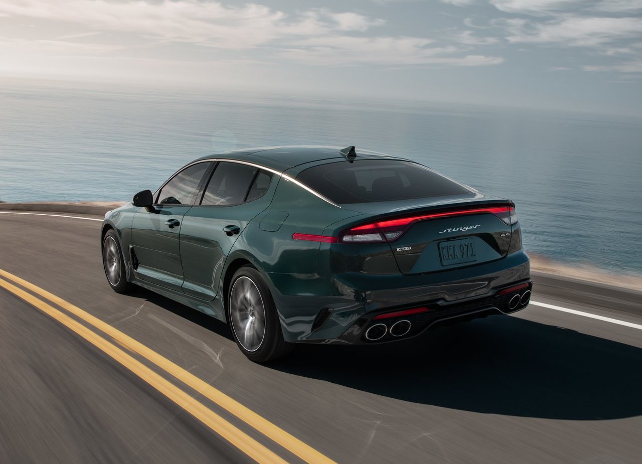 2022 - KIA STINGER, foto 28