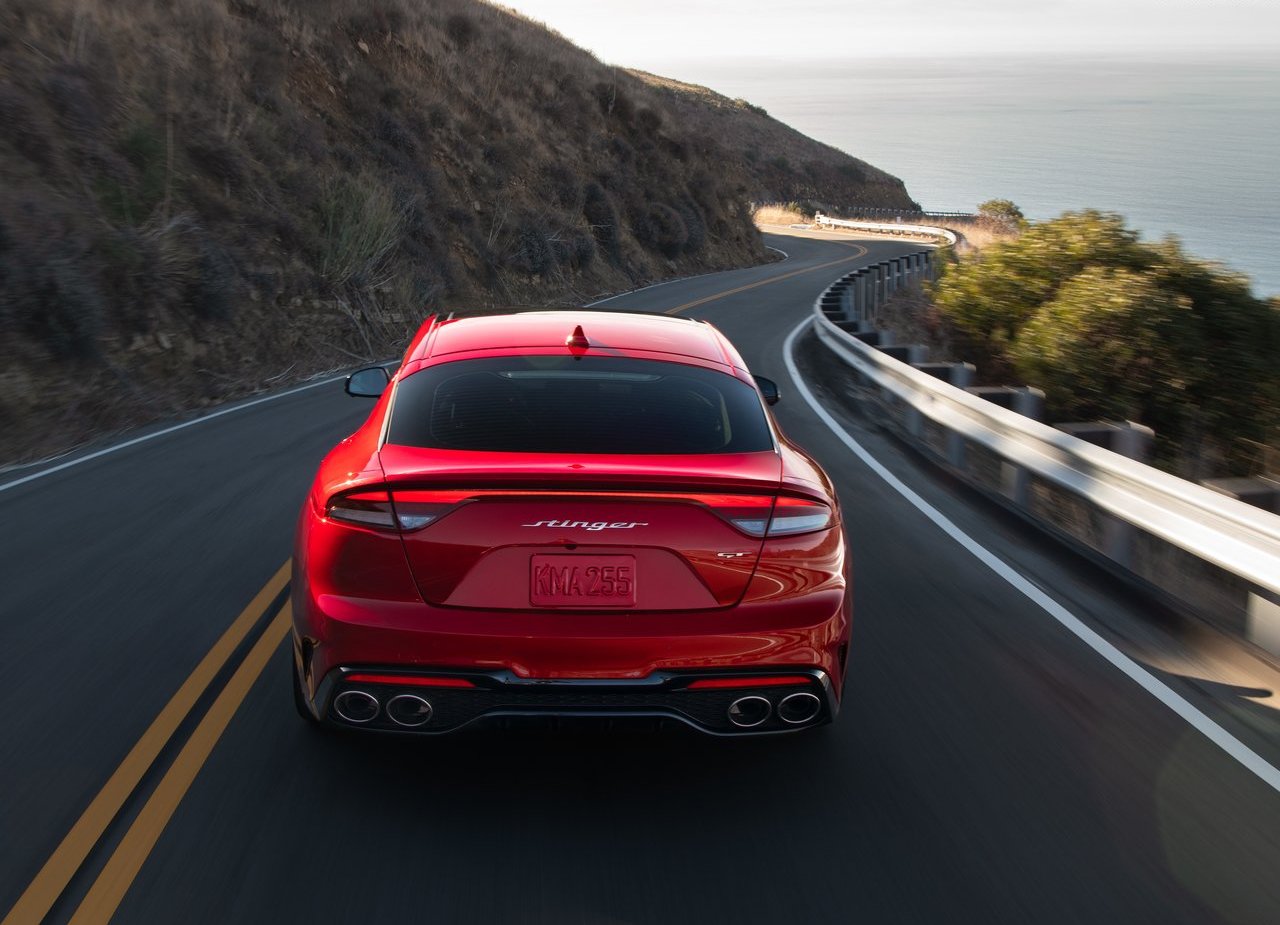 2022 - KIA STINGER, foto 32