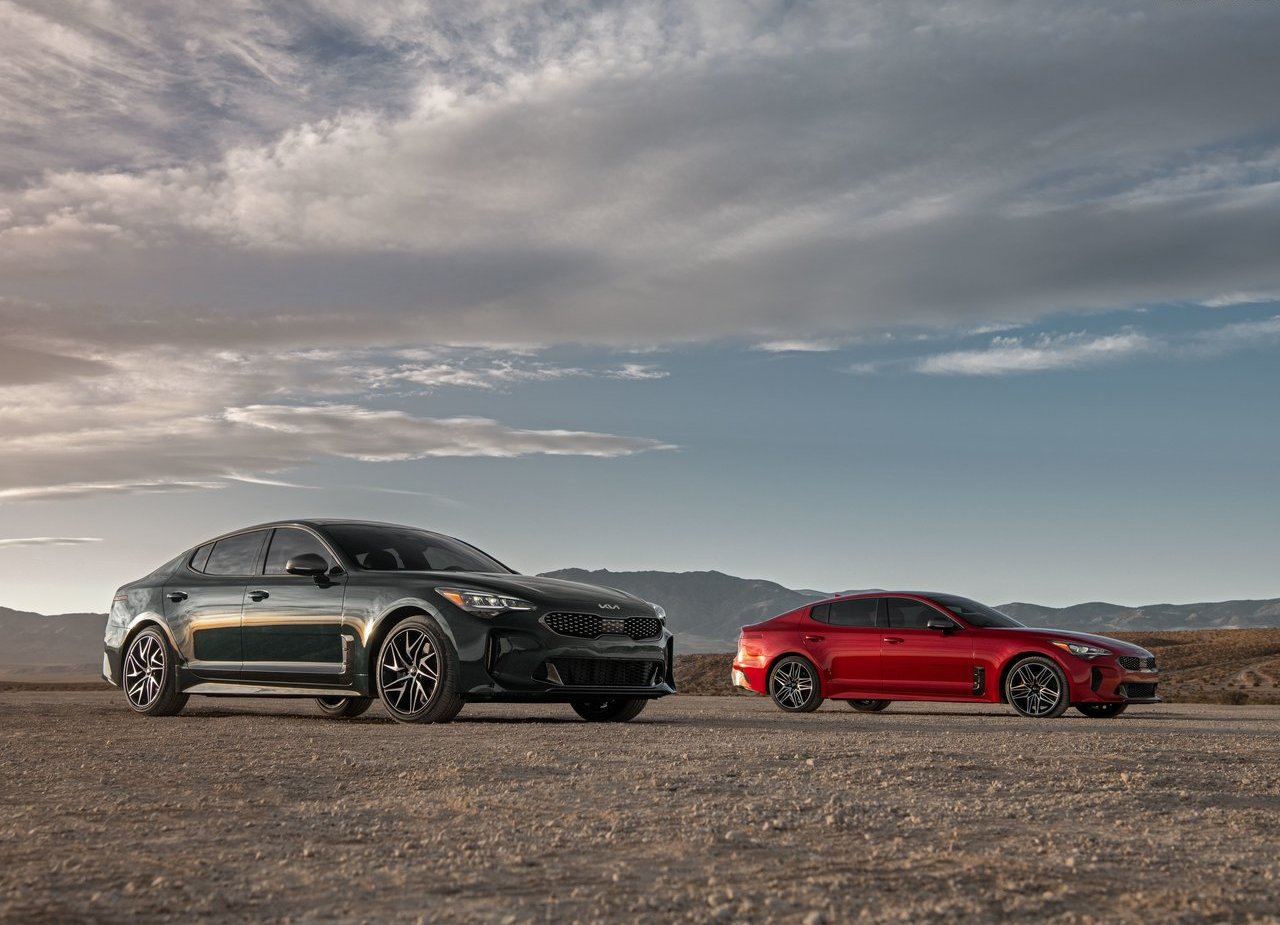 2022 - KIA STINGER, foto 34