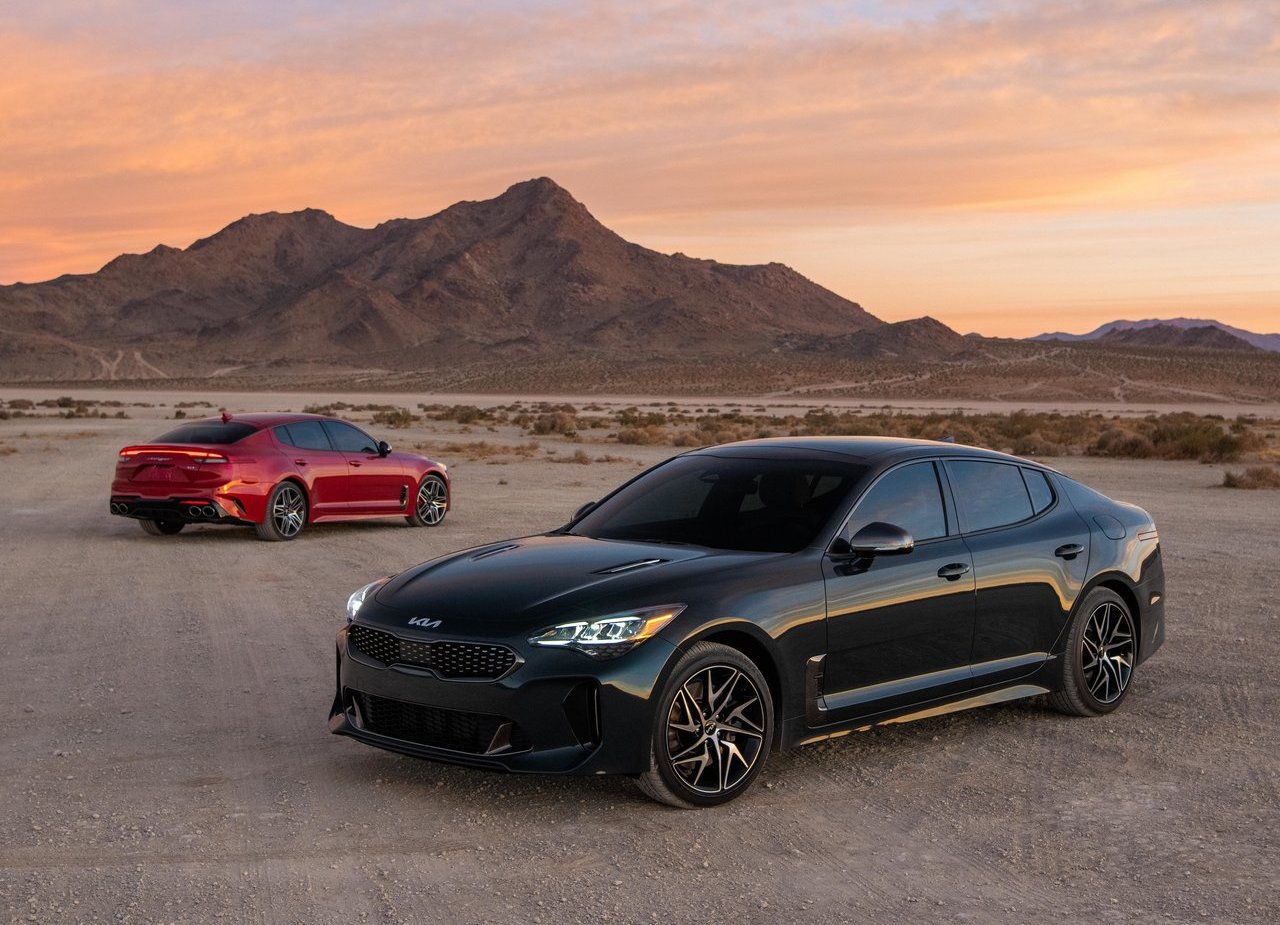 2022 - KIA STINGER, foto 35