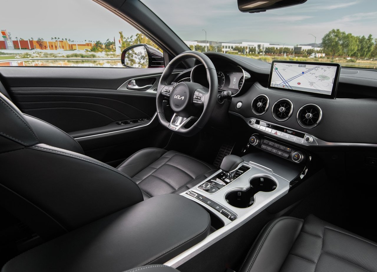2022 - KIA STINGER, foto 42