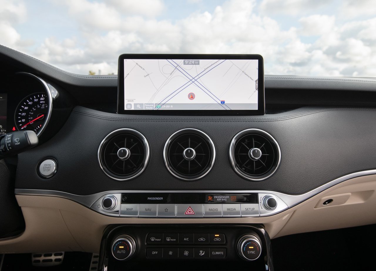 2022 - KIA STINGER, foto 48