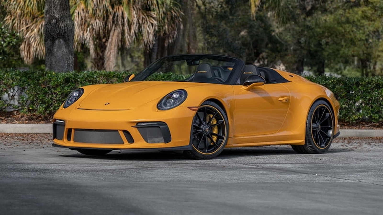 2019 - PORSCHE 911 SPEEDSTER SIGNAL YELLOW, foto 1