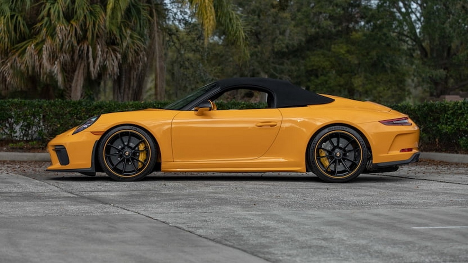 2019 - PORSCHE 911 SPEEDSTER SIGNAL YELLOW, foto 4