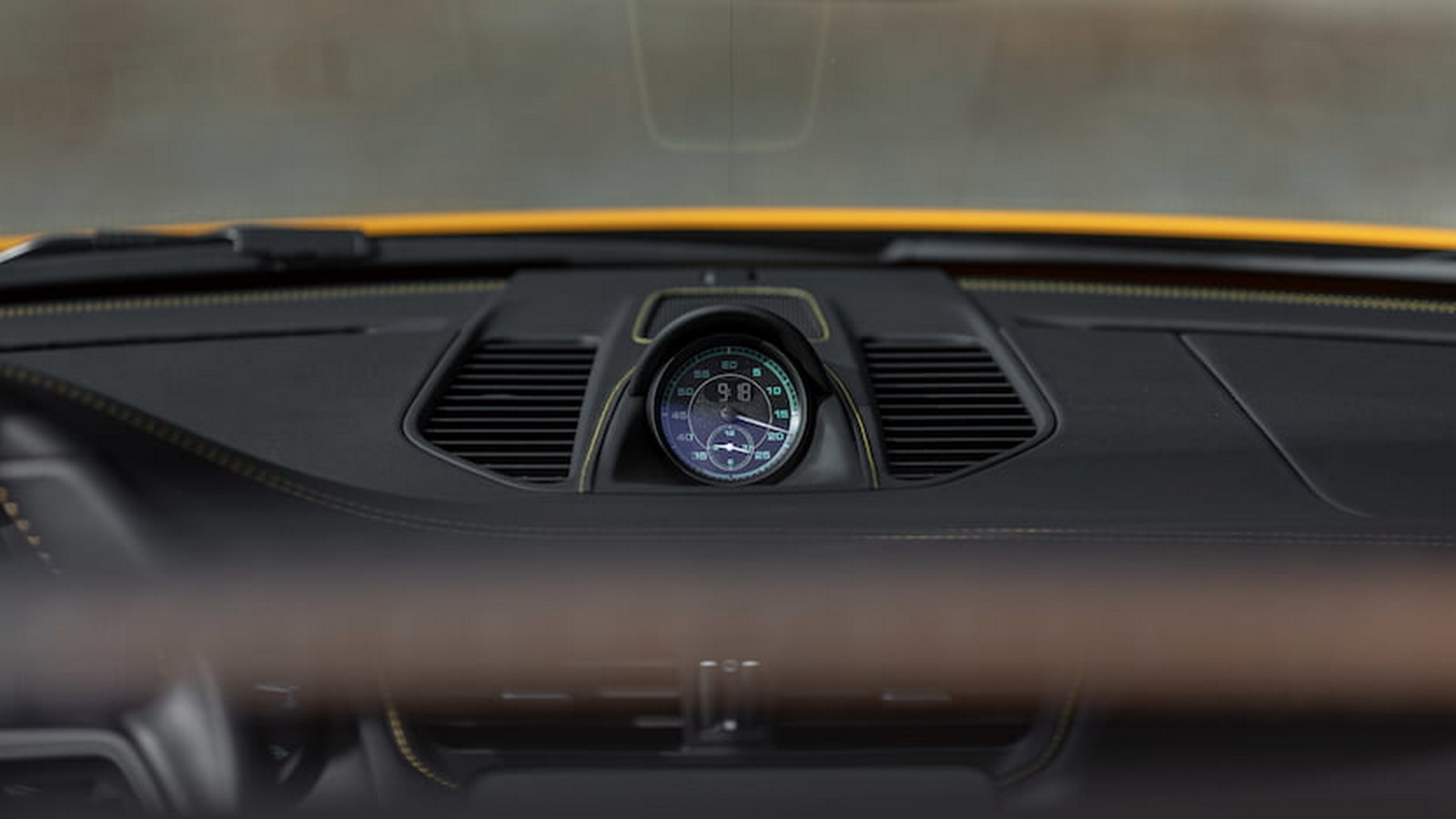 2019 - PORSCHE 911 SPEEDSTER SIGNAL YELLOW, foto 14