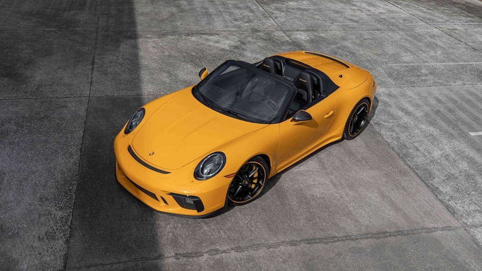 2019 - PORSCHE 911 SPEEDSTER SIGNAL YELLOW, foto 29